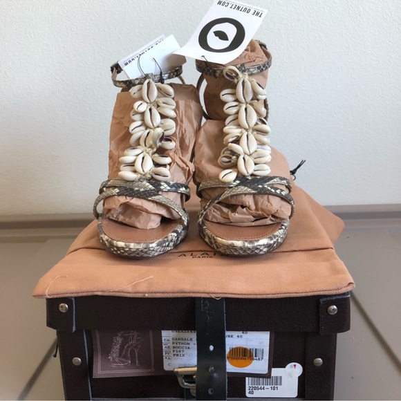 Alaia Python Shell Sandals 40 NIB - Picture 4 of 9